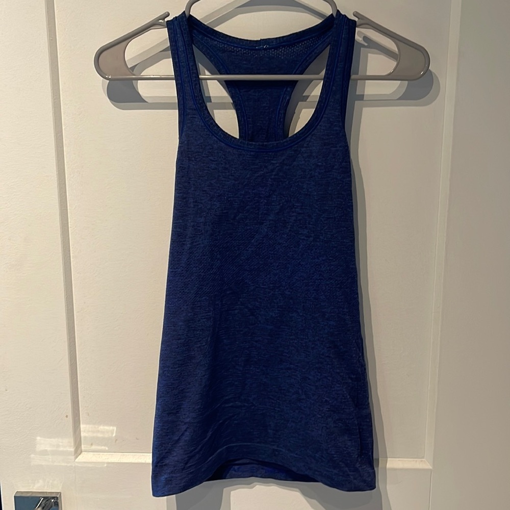 Lululemon Swiftly Tech tank